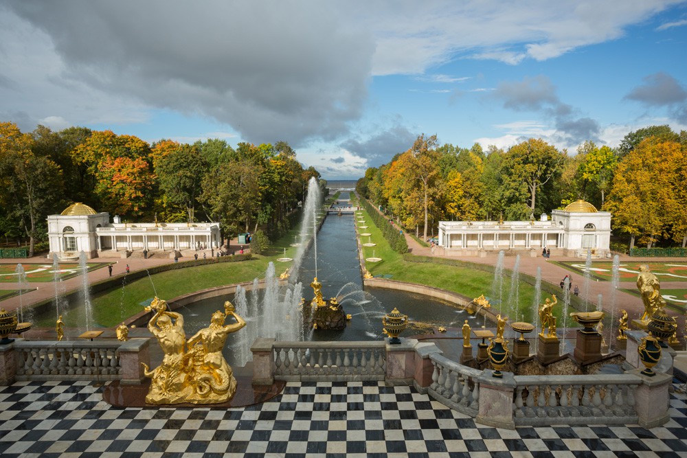 The Annual Closing Ceremony of the Peterhof Fountains: A Journey Beyond The Three Seas